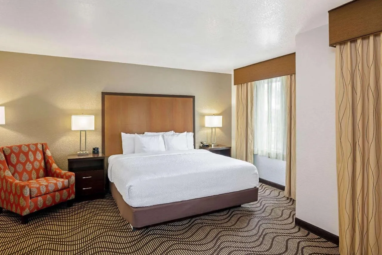 La Quinta By Wyndham Las Vegas Redrock/Summerlin